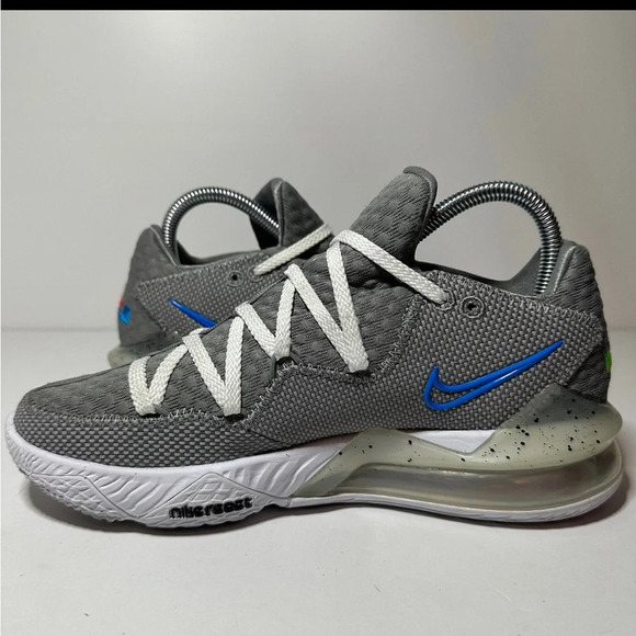 Nike LeBron James 17 XXVII Shoes Low “Particle Gray” (CD5007-004) Men’s Size 7 - Picture 1 of 7
